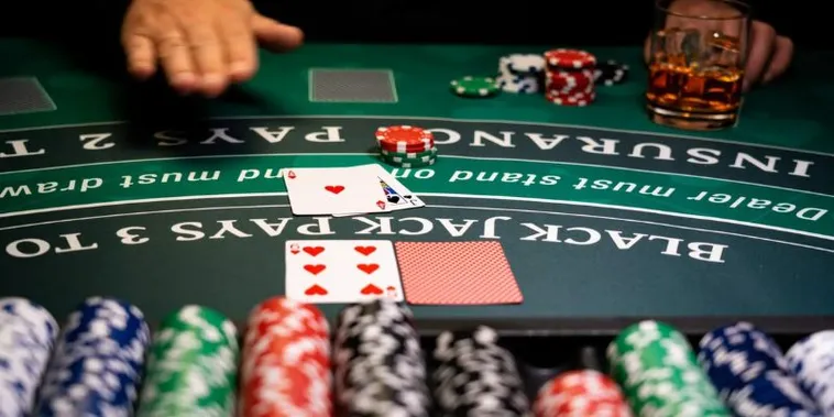 Bùng Nổ Cảm Xúc Cùng Trò Chơi Blackjack 77Ball Thắng Lớn Mỗi Ngày